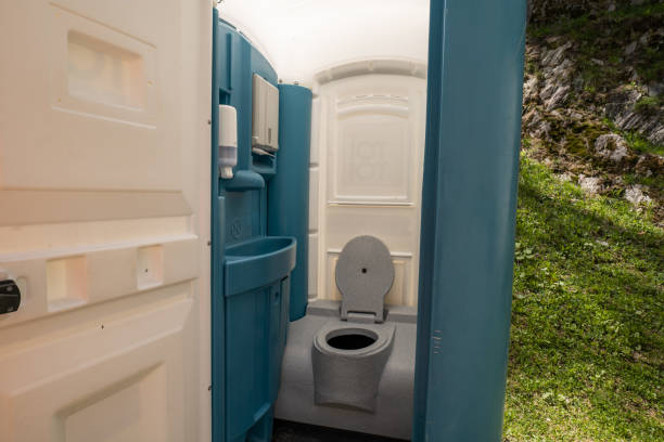 Best Porta potty delivery and setup  in Conning Towers Nautilus Park, CT